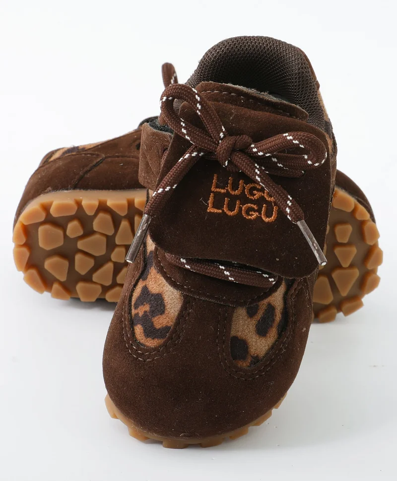 مارك وميا مارك وميا أحذية كاجوال برباط - بني داكن